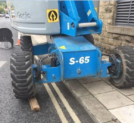 d_a3f7cea87b.jpg d_a3f7cea87b.jpg