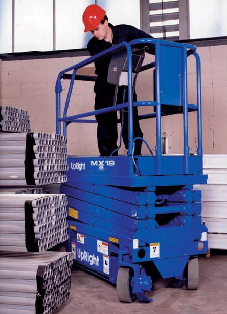 8米剪叉高空作業(yè)平臺出租 8米剪叉高空作業(yè)平臺出租